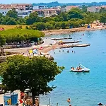 Bionda Daire