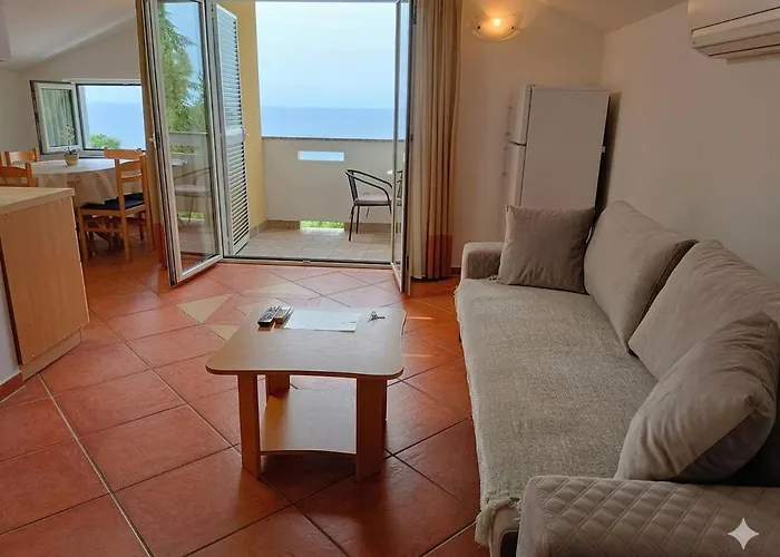 Apartment Bionda Malinska